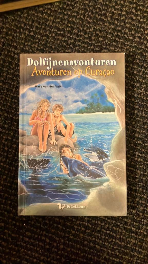 M. van der Valk - Avonturen op Curaçao, Ophalen of Verzenden, Zo goed als nieuw, M. van der Valk