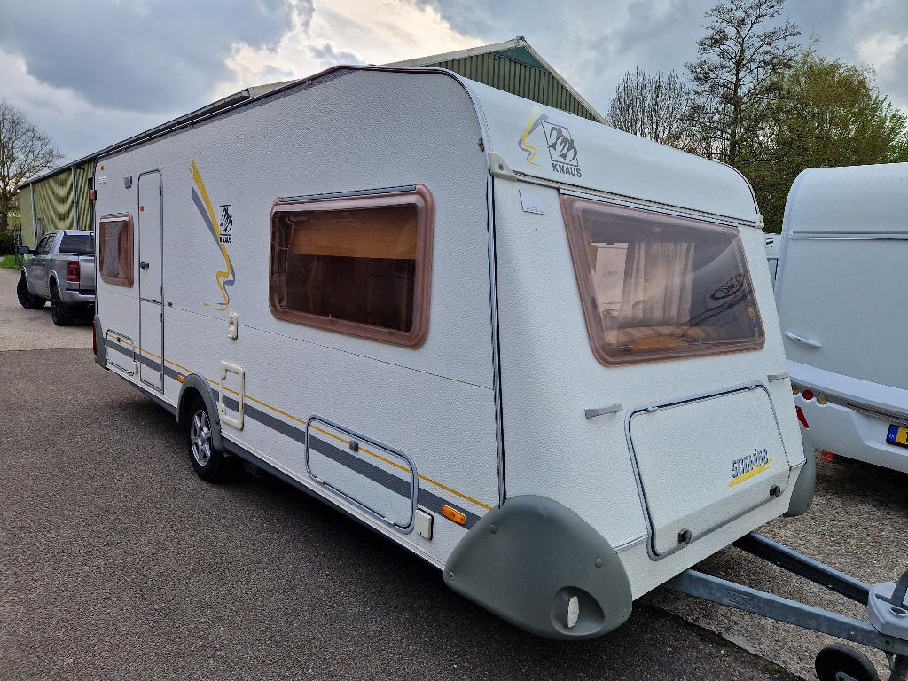Knaus Sudwind 550 TK, 6p. Stapelbed VT Luifel Mover 7750,- !, Standaardzit, Knaus@knaus.de, Helmut-Knaus-Str. 1 - 94118 Jandelsbrunn Duitsland