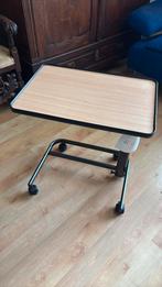 Laptoptafeltje, Computers en Software, Ophalen, Zo goed als nieuw