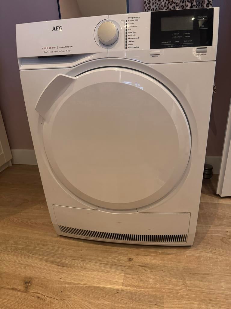 AEG Lavatherm 6000 Serie ProSense Technology 7kg Droger, Ophalen, 6 tot 8 kg, Gebruikt, Voorlader