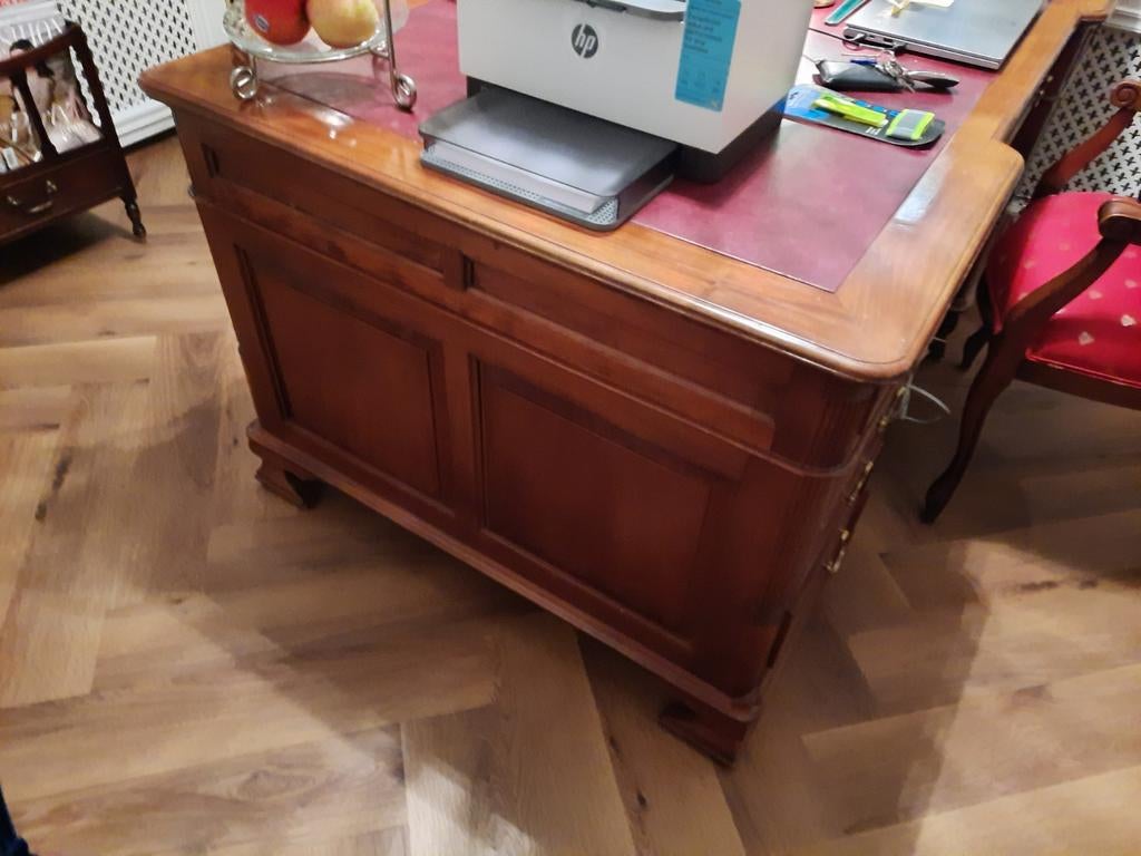 Bureau, Gebruikt, 100 tot 150 cm, 125 cm of meer, Ophalen of Verzenden