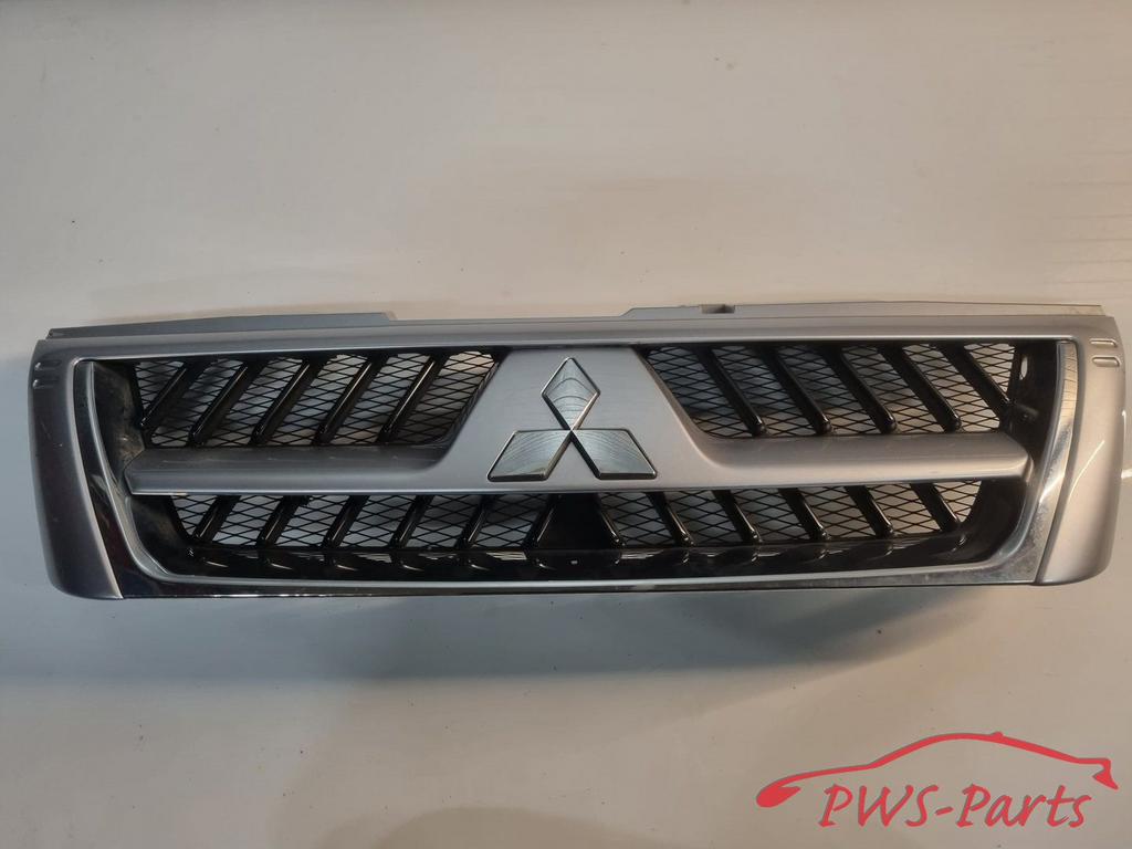 MITSUBISHI PAJERO SHOGUN GRILL VANAF 2003 ORIGINEEL, Gebruikt, -, -, Ophalen of Verzenden