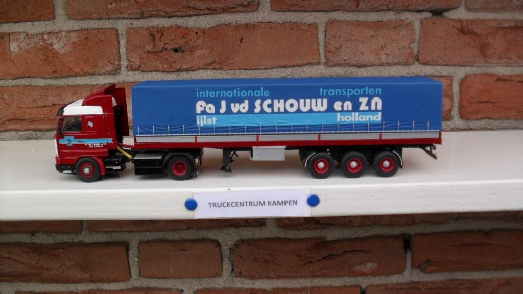 WSI  Scania  3  Streamline  van  J.  van  de  Schouw.