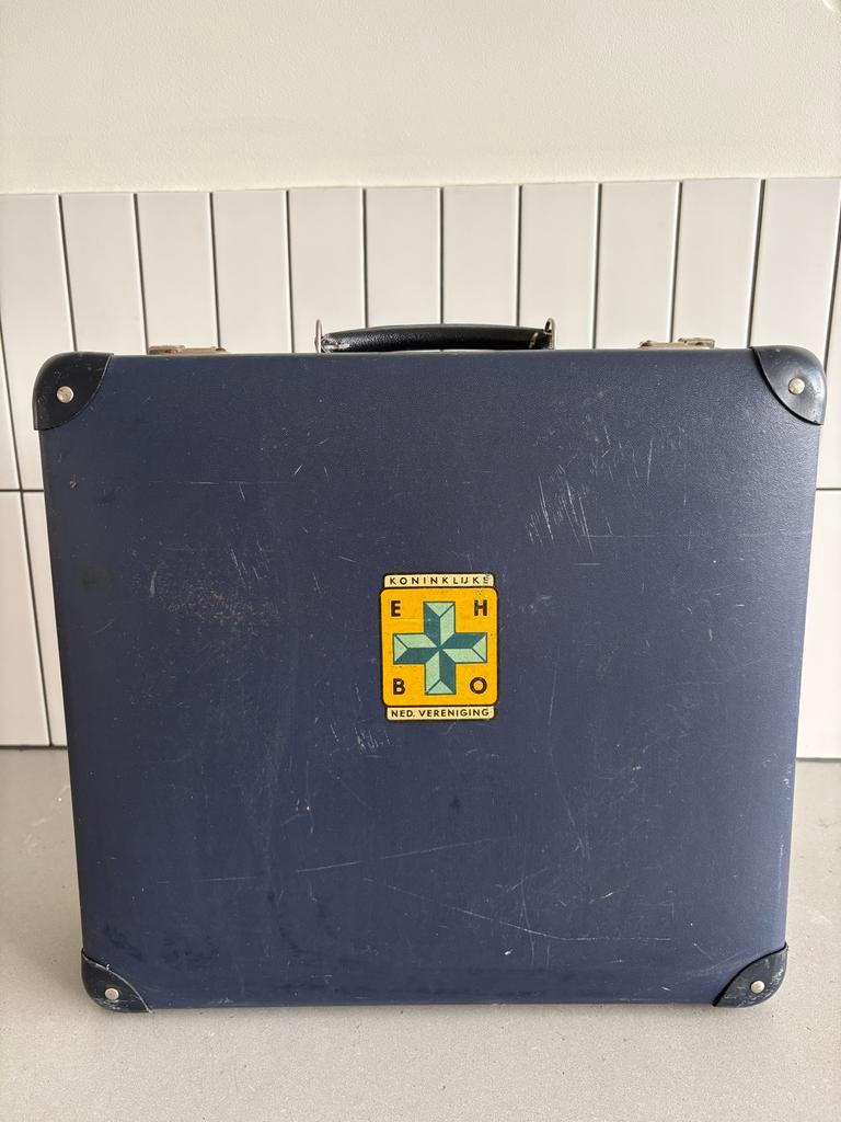 Vintage EHBO koffer met inhoud, Ophalen, Gebruikt