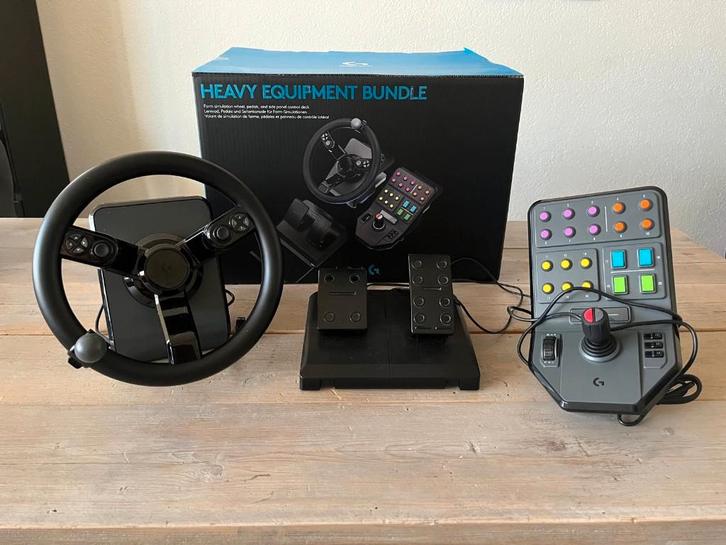 Logitech Heavy Equipment Bundle, Computers en Software, Joysticks, Zo goed als nieuw, Ophalen of Verzenden