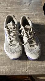 Puma korfbal sportschoenen binnen maat 37,5, Sport en Fitness, Korfbal, Ophalen, Zo goed als nieuw, Schoenen