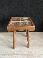 Houten bijzettafel met tegels, Antiek en Kunst, Antiek | Meubels | Tafels, Ophalen of Verzenden