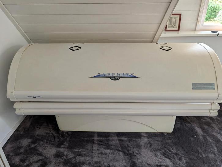 Hapro Sapphire Zonnebank, Witgoed en Apparatuur, Zonnebanken en Gezichtsbruiners, Zo goed als nieuw, Zonnebank dubbelzijdig, 15 lampen of meer