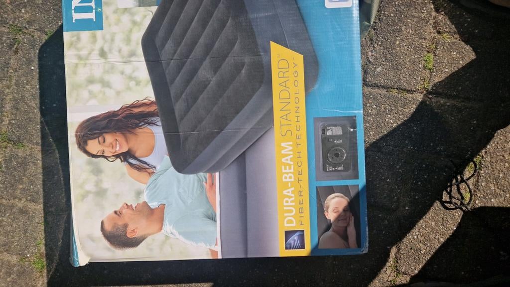 Intex Dura-Beam Standard Luchtbed - 2-persoons, Ophalen of Verzenden, Zo goed als nieuw, 2-persoons