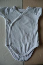 Set van 2 witte baby overslag-rompers van de Hema Maat 56, Nacht- of Onderkleding, Jongetje of Meisje, Ophalen of Verzenden, Zo goed als nieuw