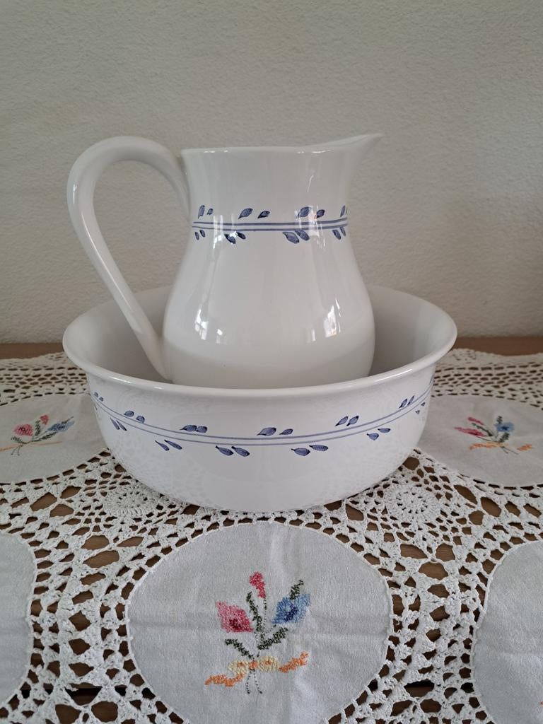 Vintage wit keramiek lampetset wasstel blauw bladmotief, Antiek en Kunst, Curiosa en Brocante, Ophalen of Verzenden