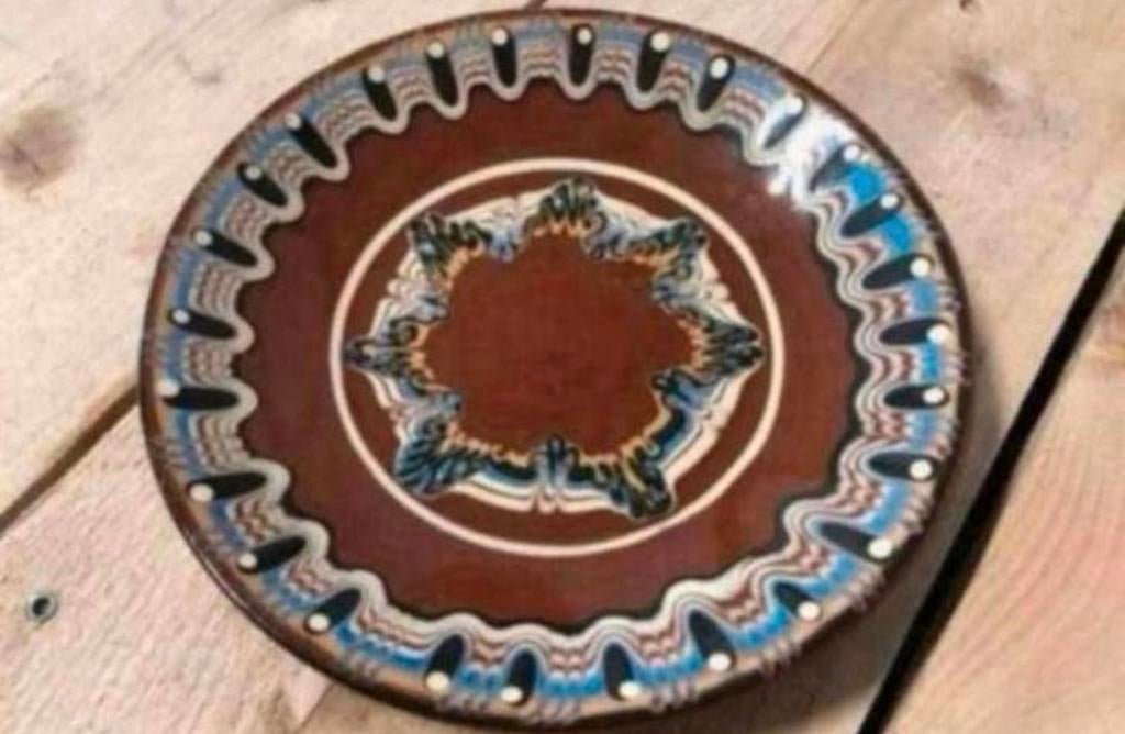 Terracotta bordje met abstracte beschilderingen, antiek, Ophalen of Verzenden