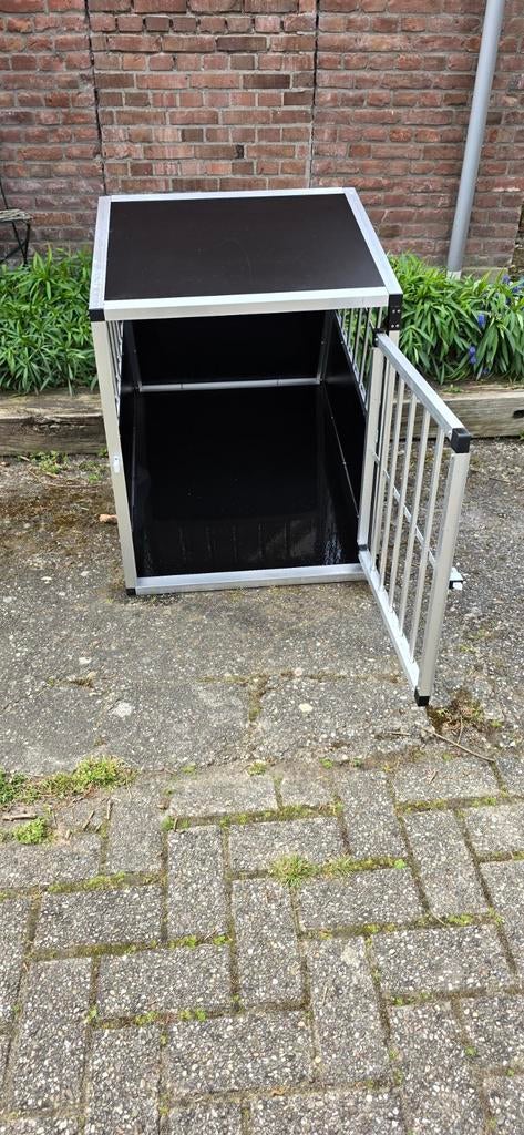 Bench, Dieren en Toebehoren, Hondenbenches, Ophalen, Zo goed als nieuw