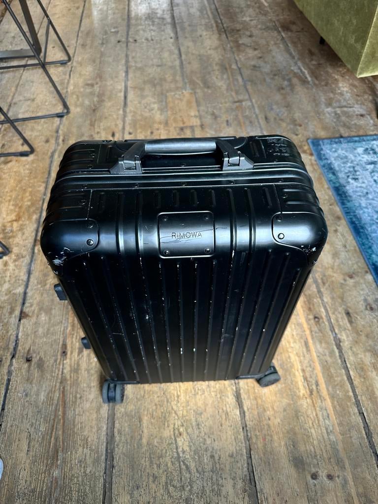 Mat zwarte Rimowa koffer/trolley - mist 1 wieltje, Ophalen, Gebruikt, Hard kunststof, Wieltjes