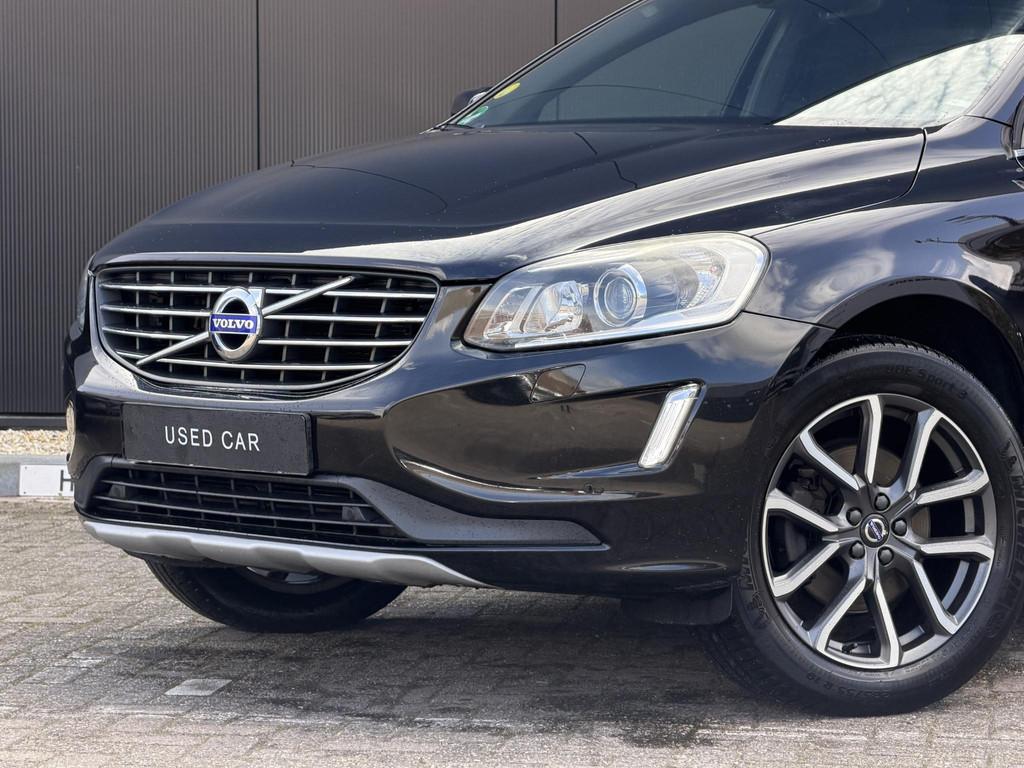 Volvo XC60 2.4 D4 Polar+ AWD 5 Cyl/ stoel en voorraam verwar, Auto's, Automaat, Gebruikt, Euro 6, 2000 kg