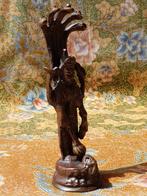 Mooi zwaar oud Oosters brons beeldje van een Naga Boeddha., Ophalen of Verzenden