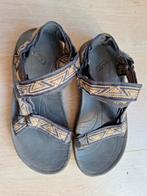 Teva 35, Kinderen en Baby's, Kinderkleding | Schoenen en Sokken, Gebruikt, Jongen of Meisje, Overige typen, Teva