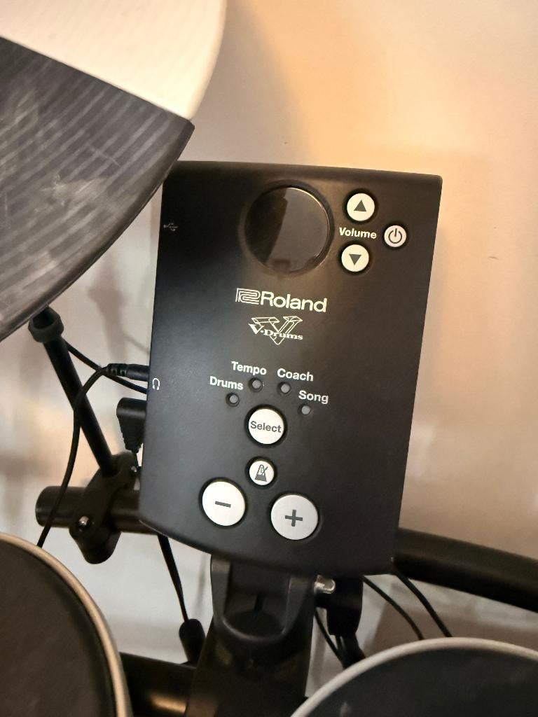 Roland TD-1 drum module, Muziek en Instrumenten, Ophalen of Verzenden, Zo goed als nieuw, Roland, Elektronisch