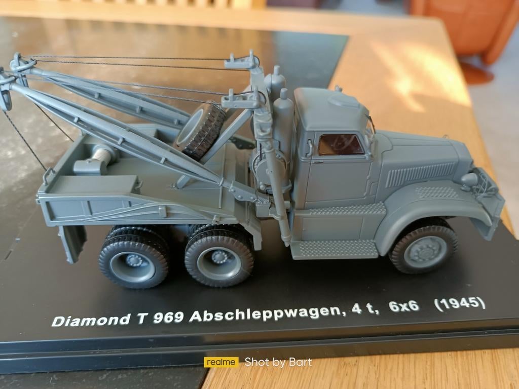 DIAMOND T969 VAN HET ZWITSERSE LEGER UIT 1945 TAKELDOOS, Hobby en Vrije tijd, Ophalen of Verzenden, Nieuw, Bus of Vrachtwagen