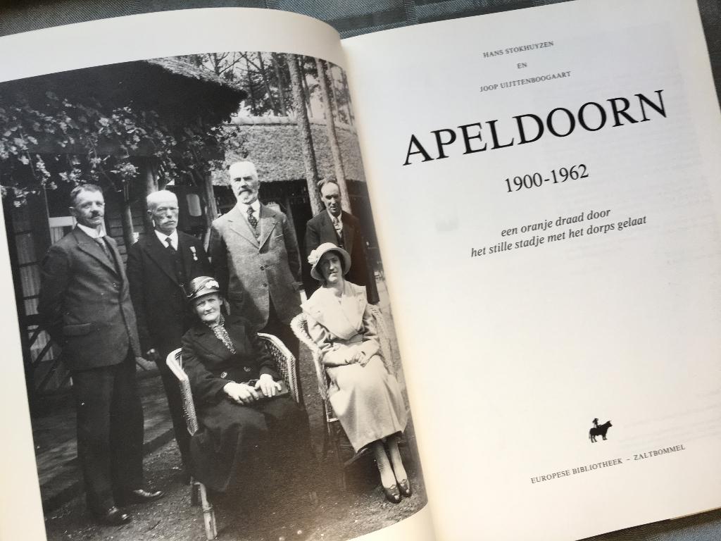 Apeldoorn 1900-1962., Ophalen of Verzenden, 20e eeuw of later, Zo goed als nieuw
