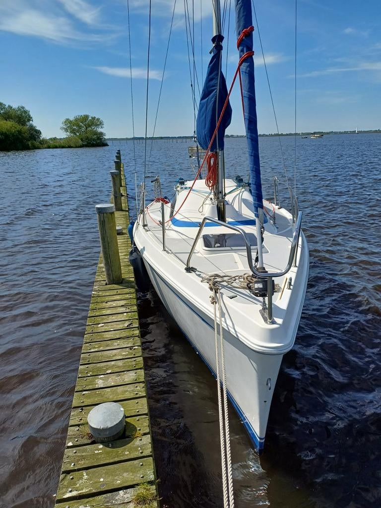 New Classic 700, Watersport en Boten, Kajuitzeilboten en Zeiljachten, Ophalen of Verzenden, Polyester, Benzine
