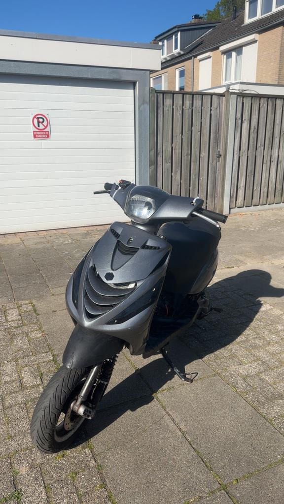 Zip 180cc, Fietsen en Brommers, Scooters | Piaggio, Zo goed als nieuw, Zip, Tweetakt, Ophalen of Verzenden