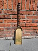 Zeer grote en zware eind 18de eeuwse koperen schep 56 cm €35, Ophalen of Verzenden, Koper