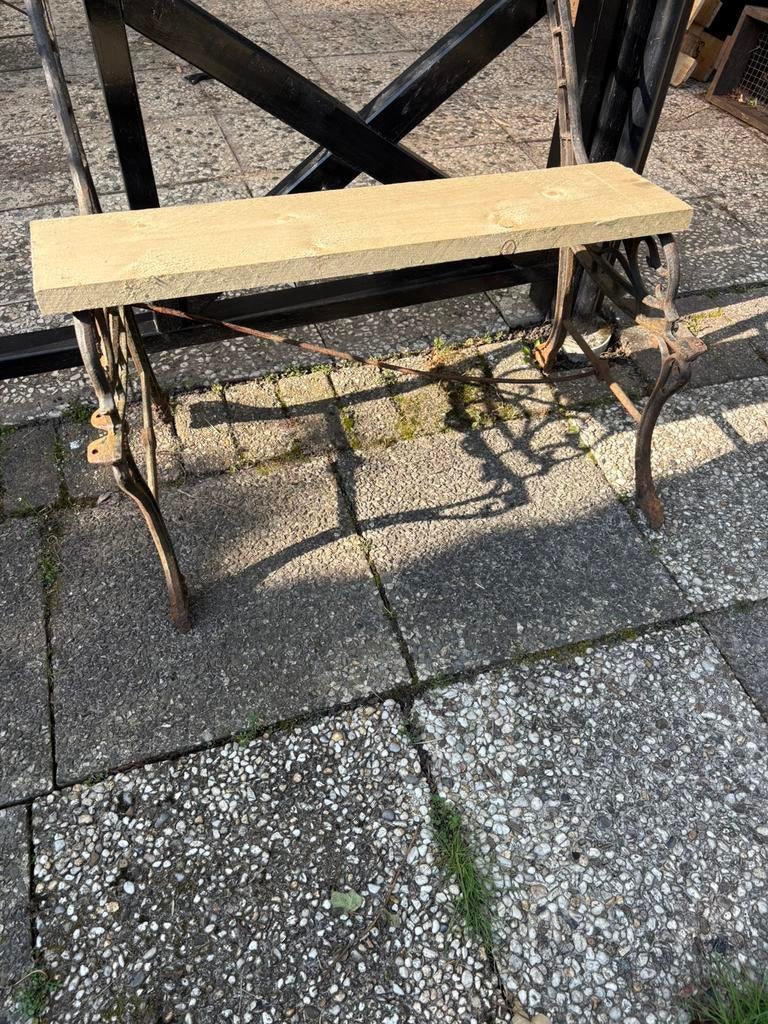 Gietijzer bankje, Tuin en Terras, Ophalen, Gebruikt, Metaal