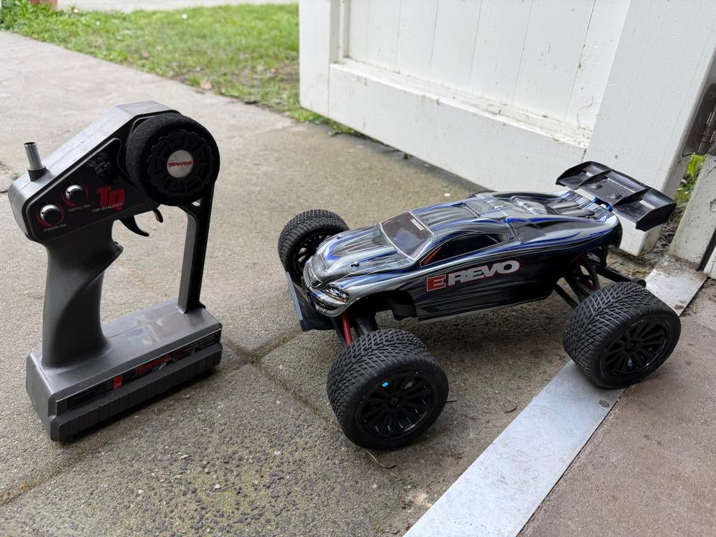 Traxxas E-Revo VXL met upgrades, Elektro, Gebruikt, Auto offroad, Ophalen of Verzenden