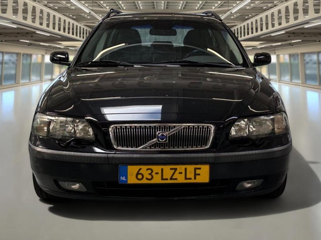 Volvo V70 2.4 Comfort Line Nieuwe koppeling, trekhaak, verwa, Voorwielaandrijving, Stof, Zwart, Zwart