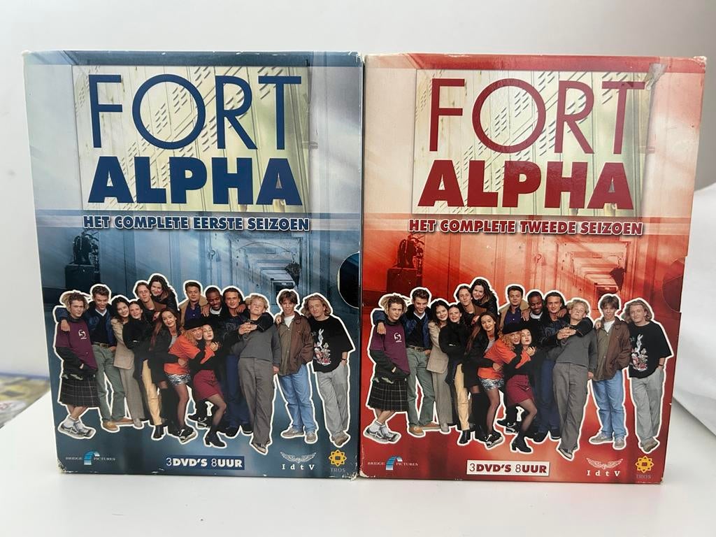 Fort Alpha - Het complete eerste en tweede seizoen (DVD), Cd's en Dvd's, Boxset, Ophalen of Verzenden, Zo goed als nieuw, Drama