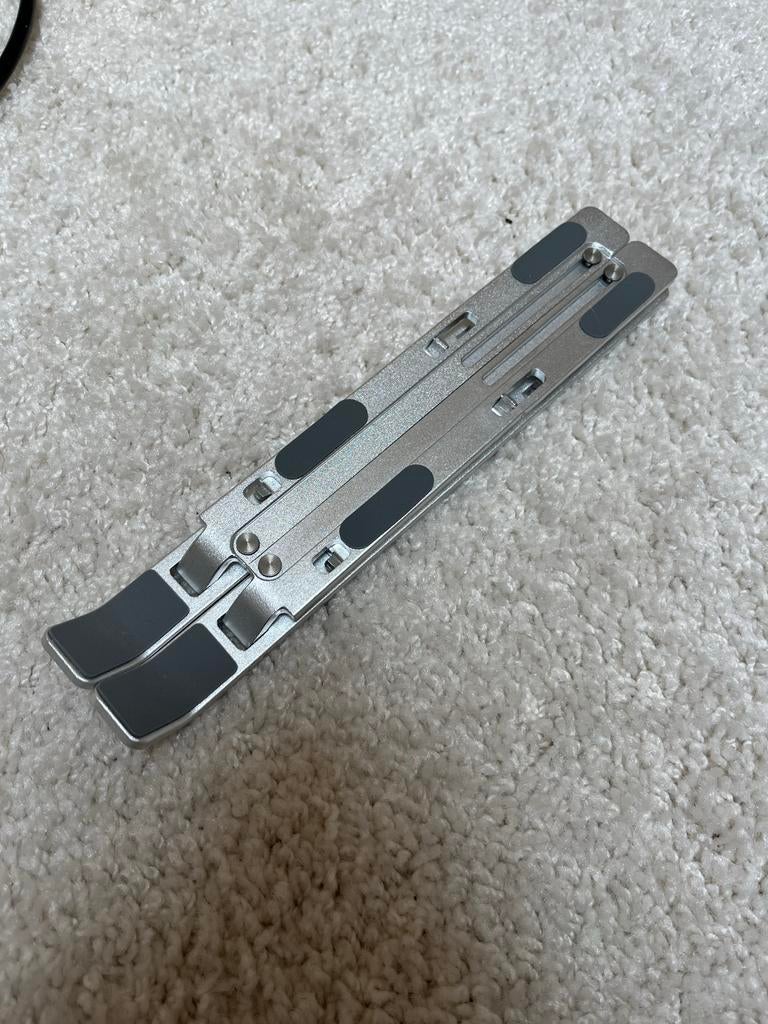 Laptophouder, Ophalen of Verzenden, Gebruikt, In hoogte verstelbaar