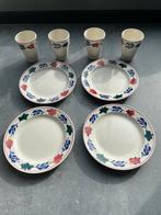 Boerenbont servies 4 ontbijtboren en 4 mokjes, Ophalen