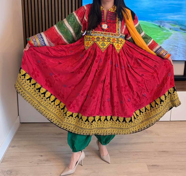 Afghaanse jurk, Kleding | Dames, Gelegenheidskleding, Zo goed als nieuw, Maat 42/44 (L), Ophalen of Verzenden