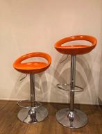 2x barkrukken oranje, Huis en Inrichting, Barkrukken, Kunststof, In hoogte verstelbaar, 60 tot 90 cm, Ophalen of Verzenden