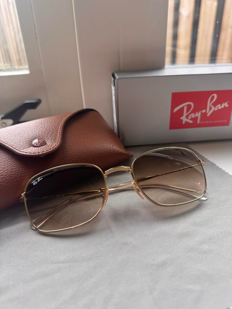 Ray-Ban bril in uitstekende staat - Slechts 2x gedragen!, Bruin, Ophalen of Verzenden, Zo goed als nieuw, Ray-Ban