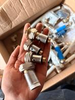 Diverse multifit koppelingen + koppelstukken + beugels, Ophalen of Verzenden, Overige materialen, Minder dan 2 meter, Overige typen