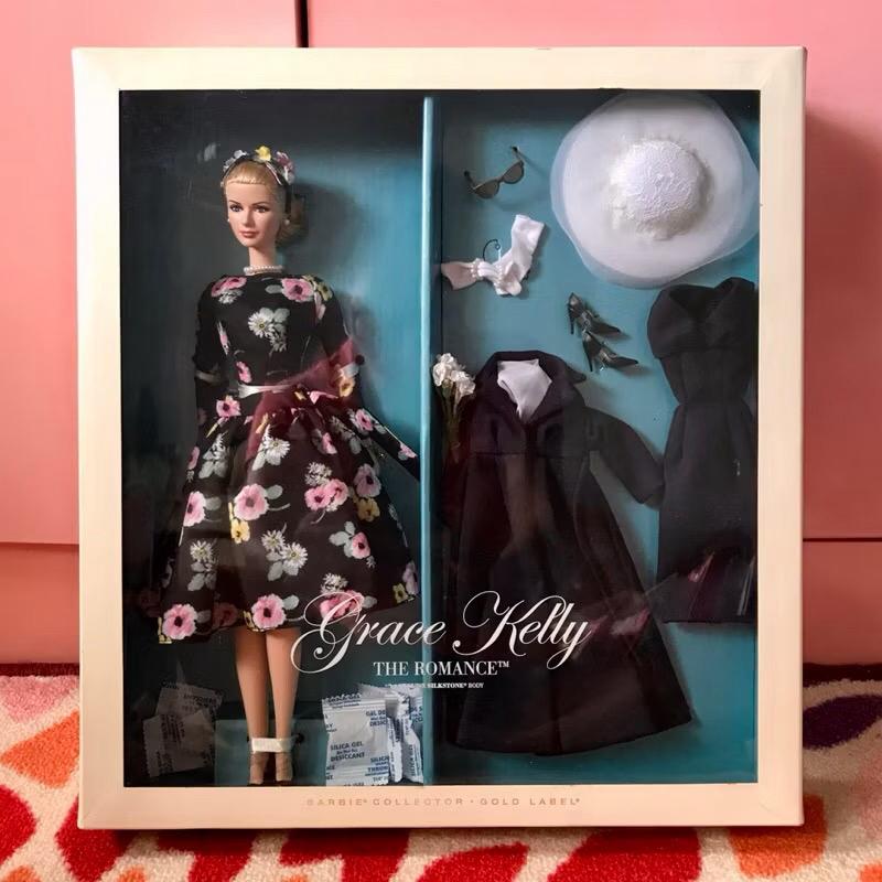 Barbie Grace Kelly The Romance Silkstone Giftset 2011, Verzamelen, Poppen, Ophalen of Verzenden, Nieuw, Fashion Doll