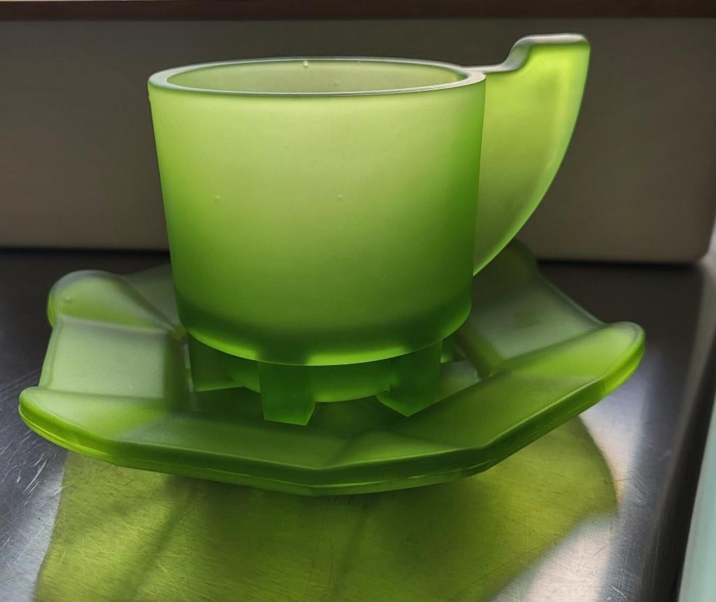 Verzamelobject glaswerk van Bas van Beek; de  Cup and Paste, Ophalen of Verzenden, Zo goed als nieuw, Overige typen