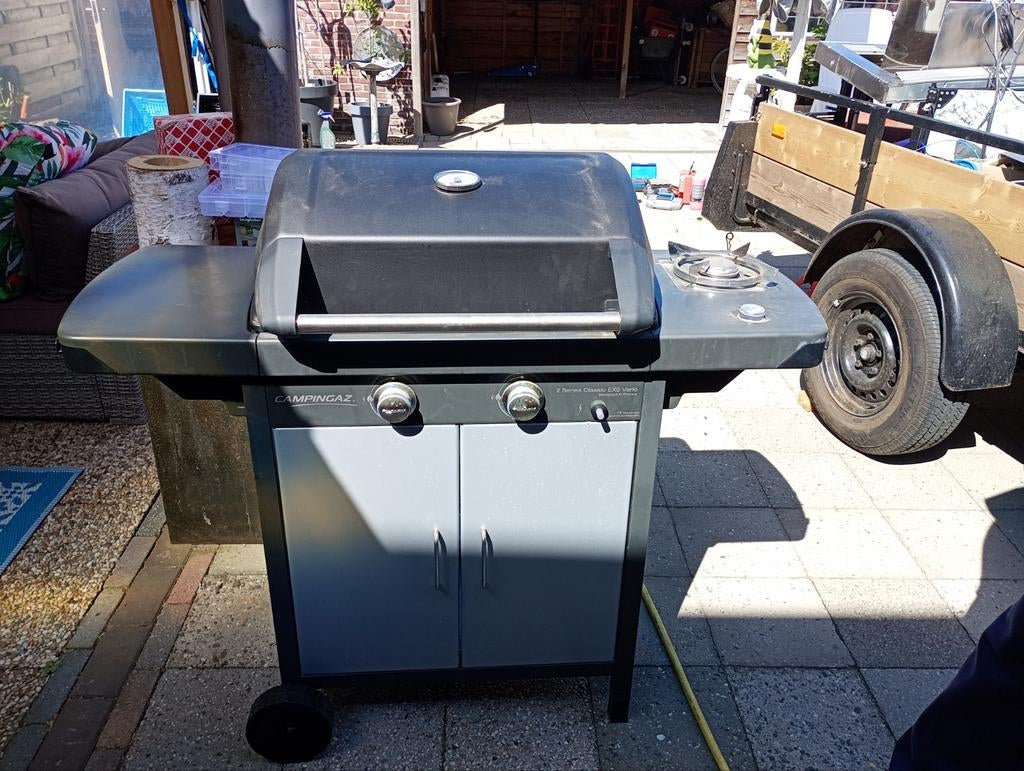 Barbecue op gas zgan, Ophalen, Zo goed als nieuw