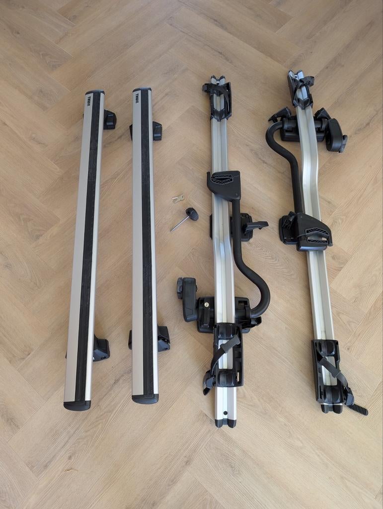 Thule Wingbar Evo Dakdragerset met 2 Proride Fietsendragers, Ophalen of Verzenden, Zo goed als nieuw