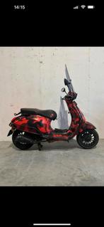 Scooter Vespa, Ophalen of Verzenden, Zo goed als nieuw, Benzine