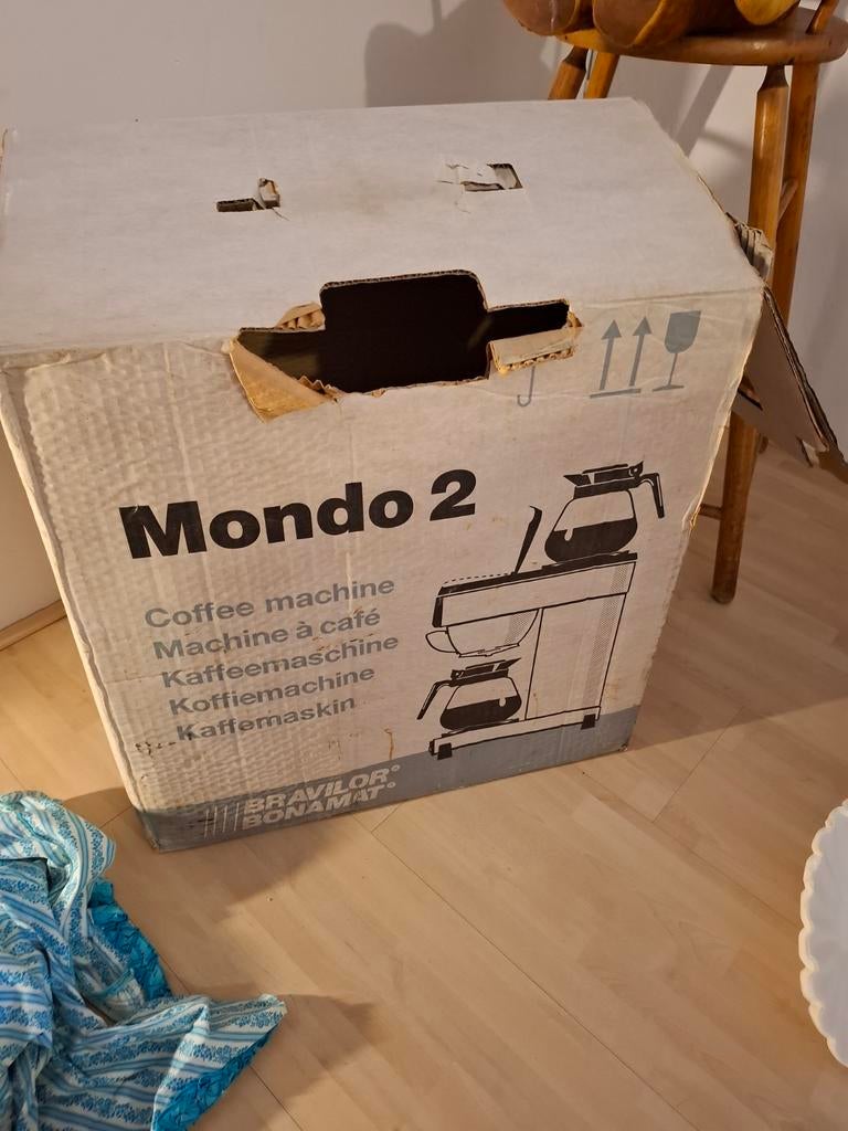 Bravilor Bonamat Mondo 2 koffiezetapparaat, Ophalen
