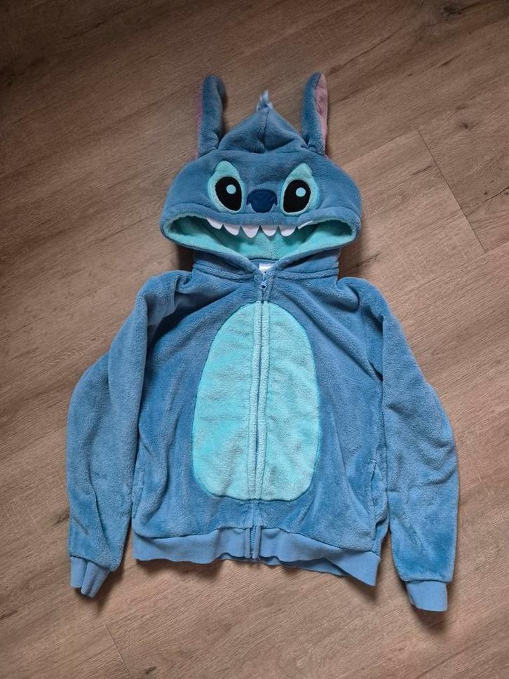 Leuk Disney Stitch vest uit Disneyland parijs, Kinderen en Baby's, Kinderkleding | Overige, Zo goed als nieuw, Jongen of Meisje