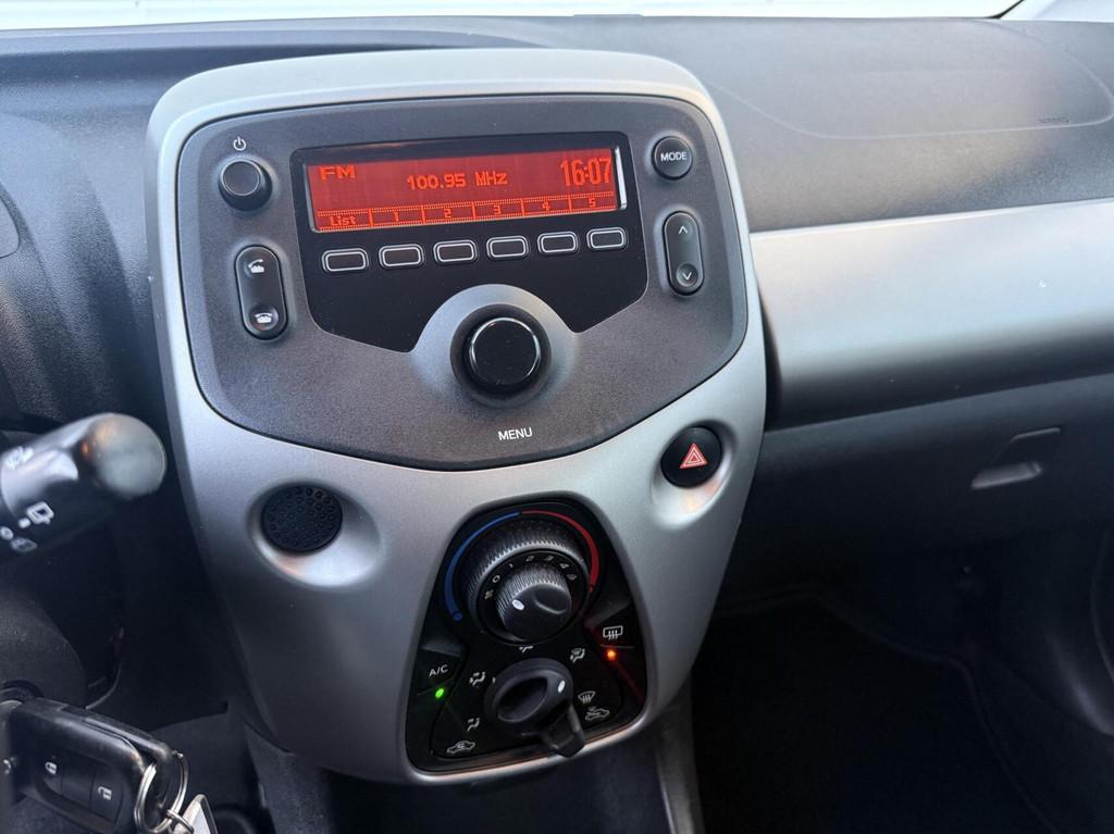 Citroen C1 1.0 e-VTi Selection Cruise Led Airco 5 Drs NL Aut, Auto's, Voorwielaandrijving, Stof, Gebruikt, Met garantie (alle)