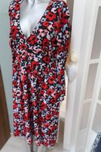 Monki prachtige jurk zwart rood wit maat 42, Kleding | Dames, Jurken, Maat 42/44 (L), Ophalen of Verzenden, Zo goed als nieuw