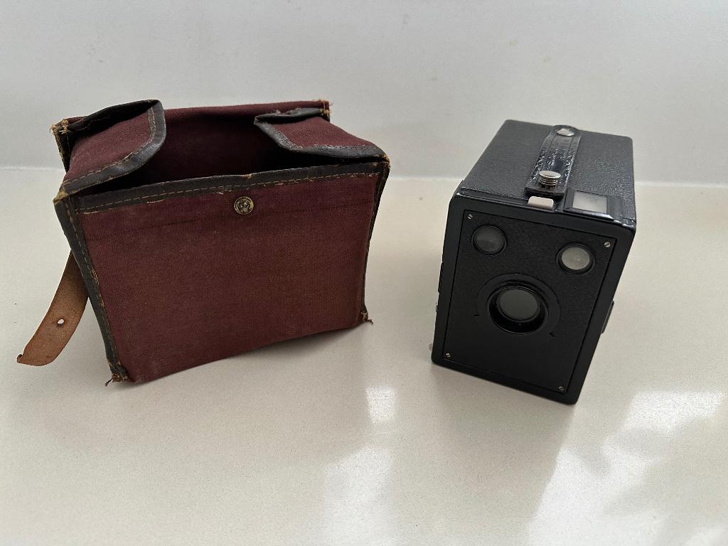 Kodak Six-20 Target Hawk-Eye boxcamera met originele tas, Audio, Tv en Foto, Ophalen, Gebruikt, Compact, Kodak