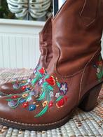 Laarzen maat 36 bruin bloemen, Ophalen of Verzenden, Gedragen, Bruin, Hoge laarzen