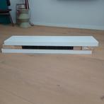 Mooie witte LACK wandplanken van de ikea., Ophalen, Gebruikt