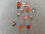 speldjes van kaasmerken, koper en blik, 11 stuks, Verzenden, Gebruikt, Overige onderwerpen, Speldje of Pin